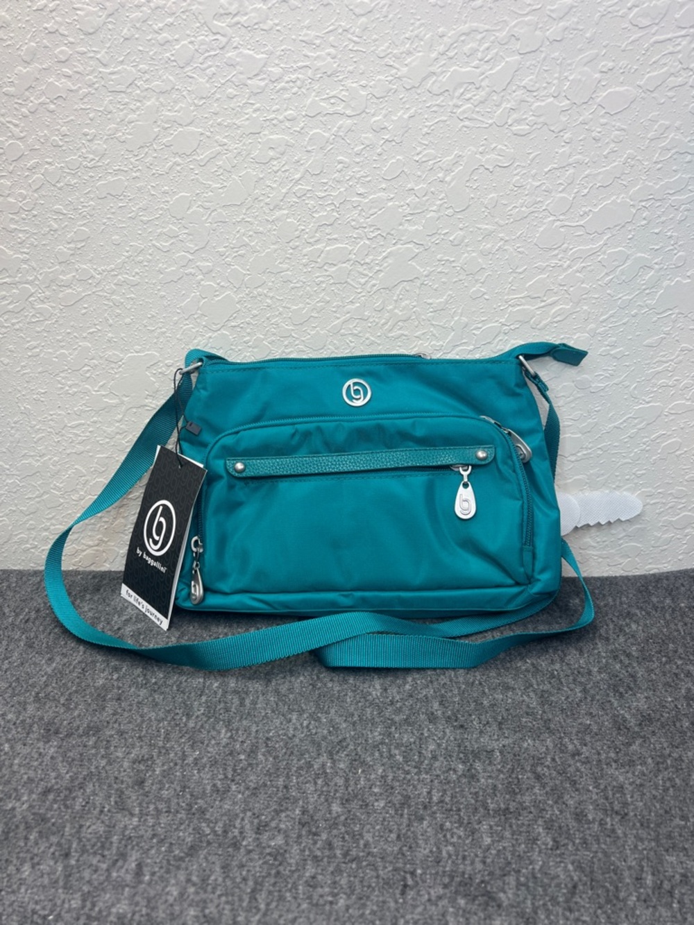 Baggallini - El Paso Crossbody Bag
